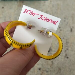 Betsey Johnson earrings ruler hoop teacher Yellow Earrings NWT costume Jewelry